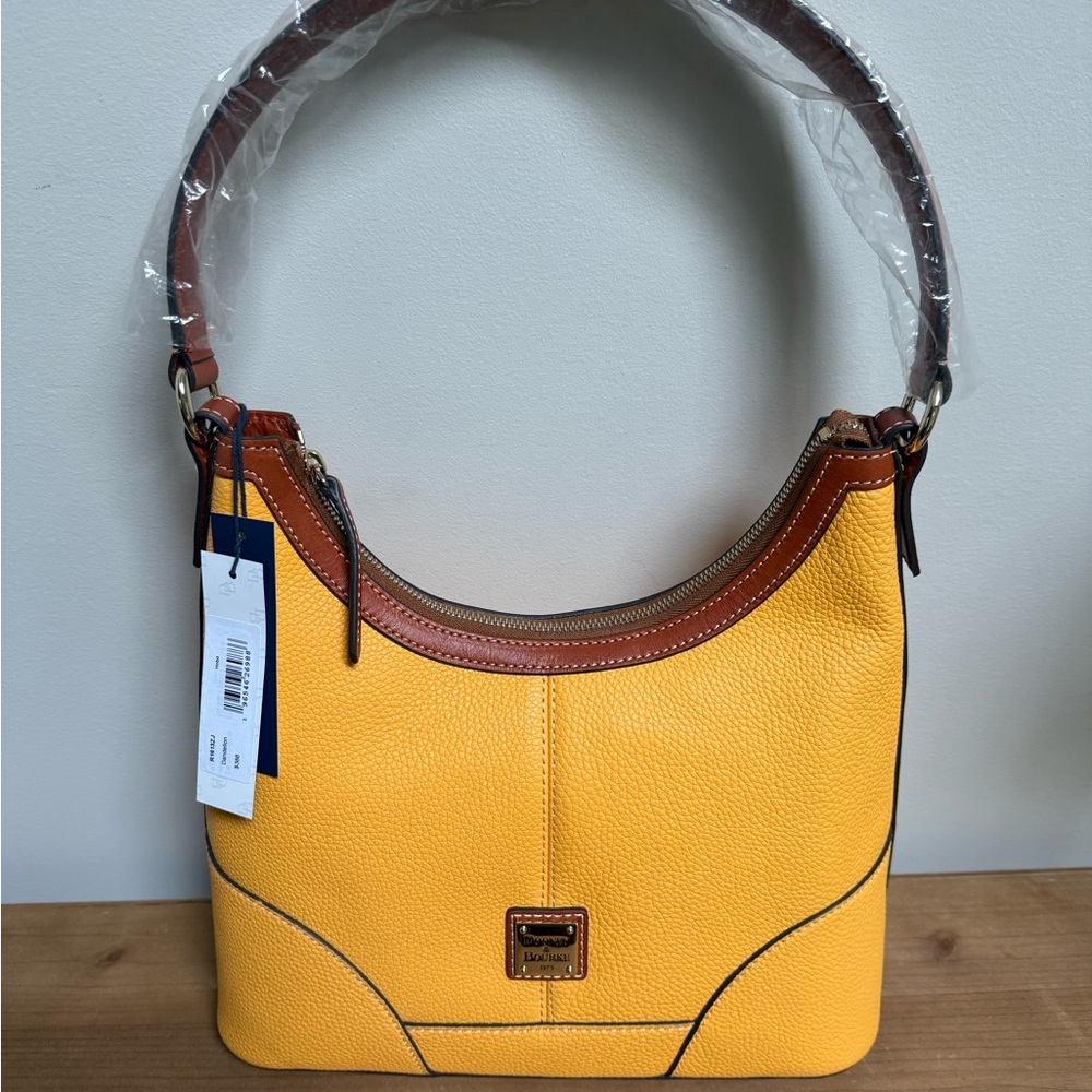 Dooney & Bourke Pebble Grain Shoulder Bag NWT